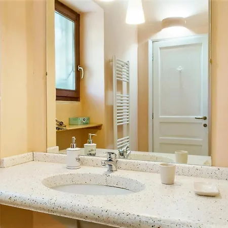 Bright Apartment In Minervino Di Lecce With Shared Pool *