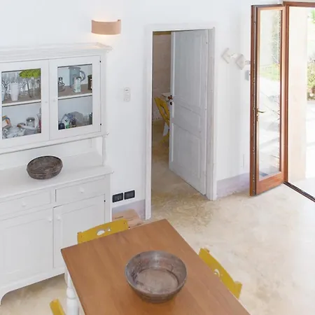 Apartment Bright Apartment In Minervino Di Lecce With Shared Pool Minervino di Lecce