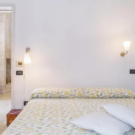 Bright Apartment In Minervino Di Lecce With Shared Pool