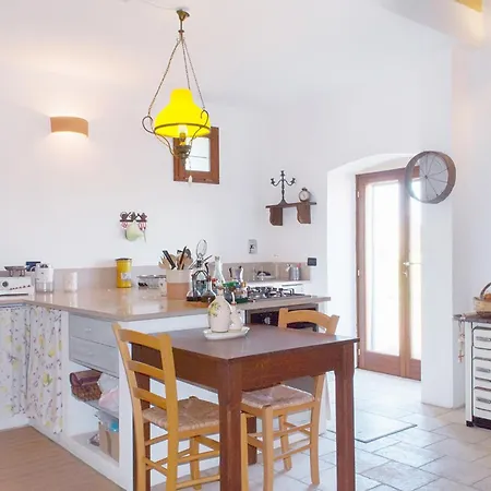 Apartment Bright Apartment In Minervino Di Lecce With Shared Pool *